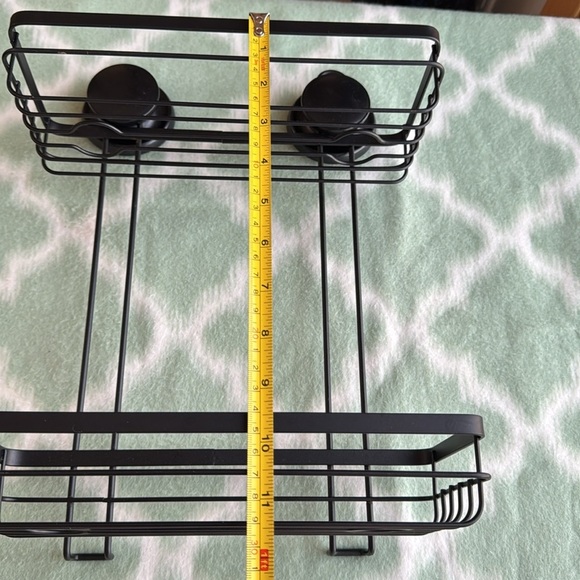 Double Tier Black Metal Organizer with suction cups - Picture 7 of 8